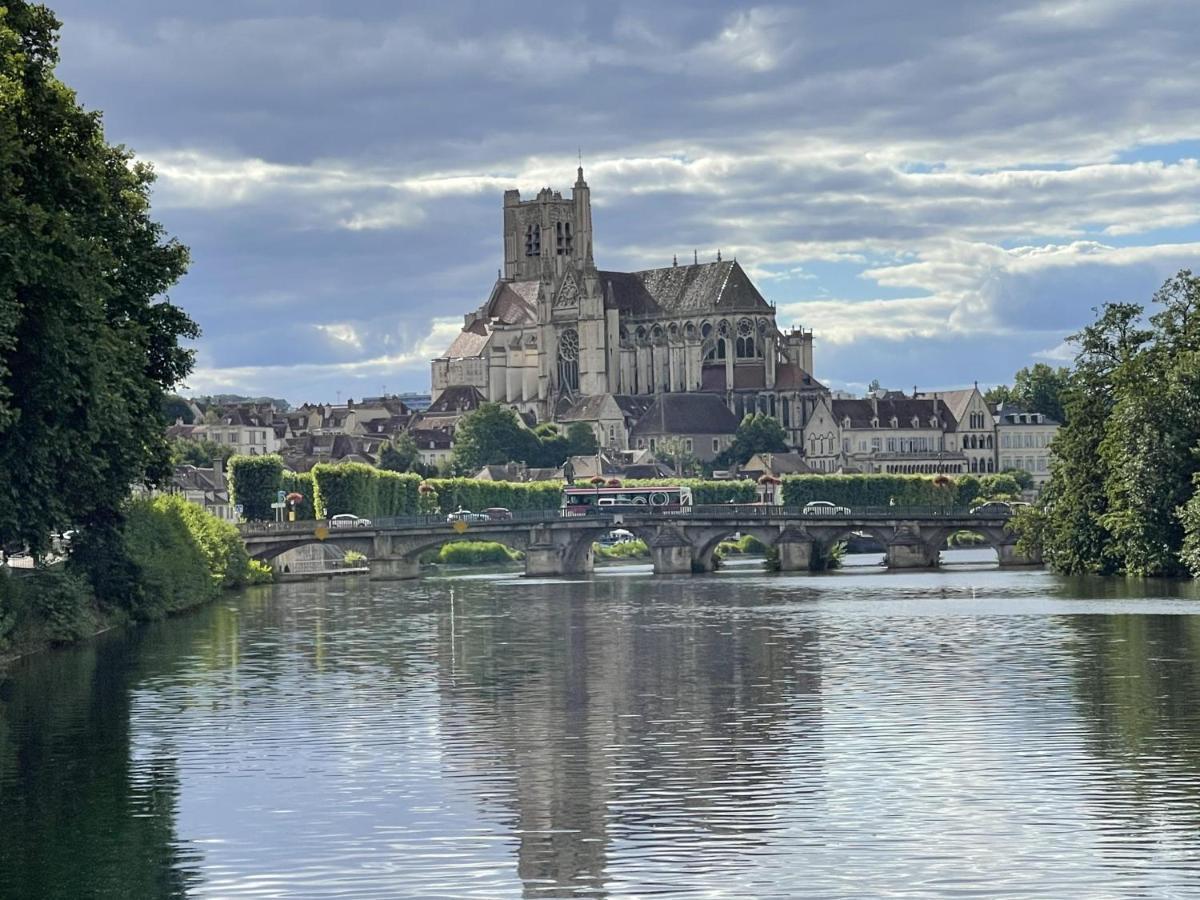 Le Pigeonnier Centre Historique Auxerre Apartamento Exterior foto
